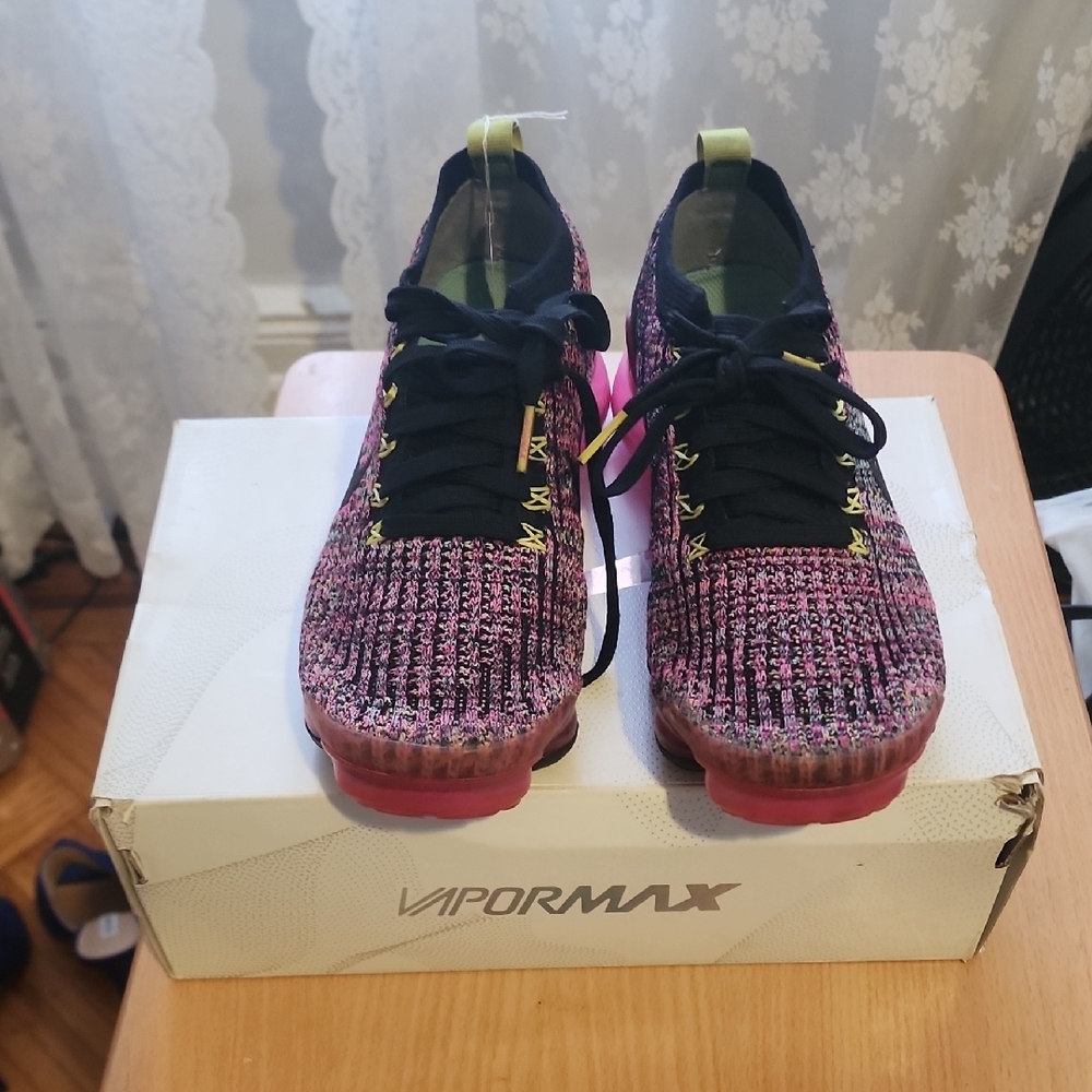 Nike Women's Multicolor Air Sneakers - Picture 8 of 10
